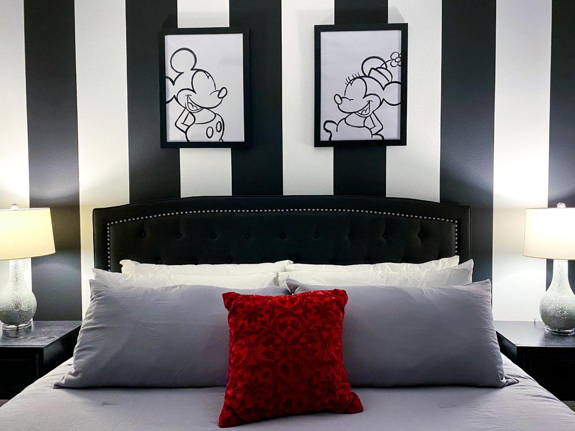 Magical Family Vacation Home Near Disney World At Storey Lake, Star Wars Gameroom, Pool, Theater, Mickey Slide, Sleeps Up To 28 Kissimmee Esterno foto