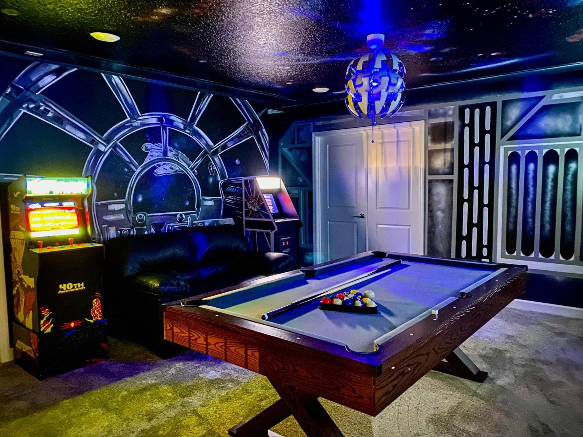 Magical Family Vacation Home Near Disney World At Storey Lake, Star Wars Gameroom, Pool, Theater, Mickey Slide, Sleeps Up To 28 Kissimmee Esterno foto